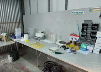 Kokaina importohej nga Amerika Latine! Detaje nga fabrika e drogës në Greqi, policia zbërthen metodën e sofistikuar të nxjerrjes se lëndës narkotike nga lëkurat