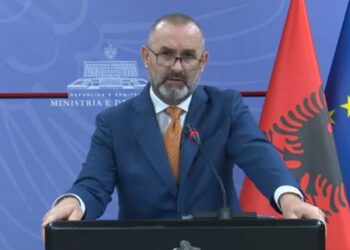 Prokurorja e Shkodrës Elsa Gjeli nuk nisi hetimet për ndërtimet pa leje në Theth, Manja: Duhet të japë llogari
