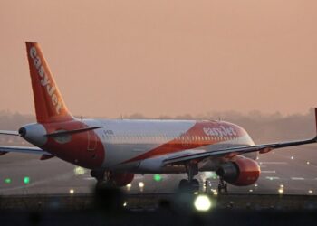 VIDEO / Tha “Allahu Ekber” dhe “vdekje Trump” në avion, arrestohet 41-vjeçari në Skoci