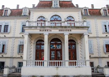 Dorëheqjet me ultimatumin e kryeministrit, Shkodra kërkon profesionistë në vendet bosh