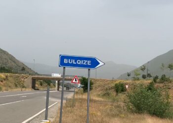 Aksident me vdekje në Bulqizë, 67-vjeçari rrëzohet me automjet bujqësor