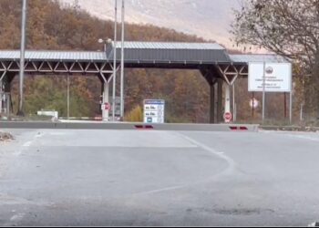 Zjarret bllokojnë përkohësisht edhe doganën e Goricës që lidh Shqipërinë me Maqedoninë e Veriut
