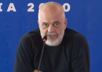 Rama “piketon” synimin e radhës: Deri në fund të dekadës, s’do ketë më pagesa me cash