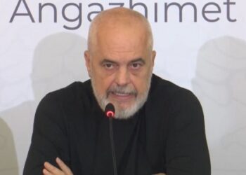 “Drejtori i UKT-së me 30 këshilltarë në zyrë!”, Rama: Është koha të kemi një Operator të Shpërndarjes së Ujit!