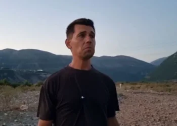 Mbytja e të miturve më Shkumbin, i afërmi: Me ato bagëti mbahemi, në lumë ishte formuar një gropë
