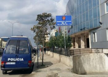 Plagoset gjatë punës në kantier ndërtimi një 58-vjeçar, policia arreston inxhinierin e firmës në Paskuqan