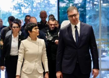 BE hedh poshtë pretendimet e Vuçiç, Kos: Nuk po i kërkojmë Serbisë të njohë Kosovën