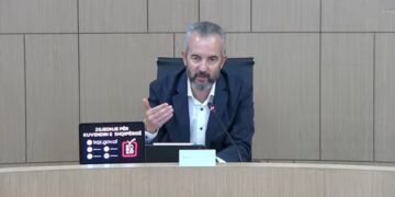Vrasja e Anesti Ramës në Fier, mbërrijnë në gjykatë tre të akuzuarit