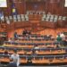 S’ka kompromis për konstituimin e Kuvendit të Kosovës! Partitë politike sfidojnë Gjykatën Kushtetuese