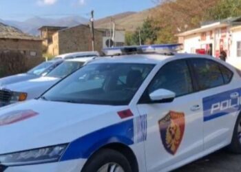 4 të rinjtë marrin peng 48-vjeçarin në Durrës, e dhunojnë në makinë! Shpallen në kërkim