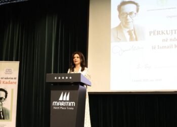 1-vjetori i ndarjes nga jeta të Ismail Kadaresë/ Spiropali: U shndërrua në pasaportën e Shqipërisë