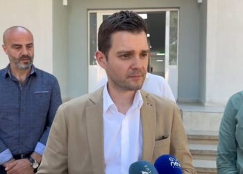 Ministri i Jashtëm i RMV: Do kërkoj një konsullatë maqedonase në Korçë, do mbështetim komunitetin tonë