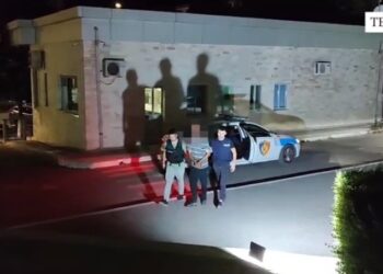 Vrasja e Anesti Ramës në Fier, mbërrijnë në gjykatë tre të akuzuarit