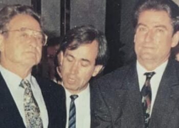Sot i kërkoi FBI-së ta hetojë, kur Berisha i shkruante Sorosit: Mezi po pres të kem marrëdhënie me ju