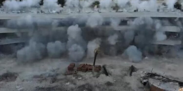 Shembja e objektit tre katësh në Vlorë, Rama: Do e shkruajmë se s’bën kapitullin e fundit të betejës me ndërtimet pa leje