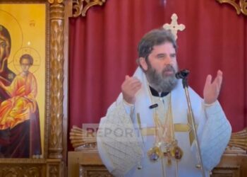 Festa e Shën Mërisë, Kryepeshkop Joani nga Korça: Lutemi për shuarjen e shpejtë dhe pa pasoja të zjarreve, për vëllezërit e motrat tona në rrezik