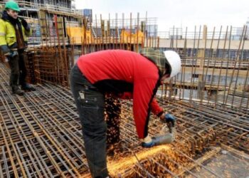 Moti i keq/ Inspektoriati i Punës apel kantierëve të ndërtimit: Siguroni punonjësit dhe qytetarët