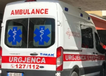 Shpërthen bombola e gazit në një shtëpi në Leskovik, 67-vjeçari përfundon në spital