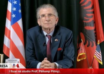 VIDEO / Me eskortë, aheng e 13 ministra, Pëllumb Pilinçi shpall qeverinë e re në Vlorë