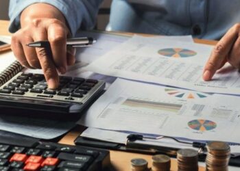 Shqiptarët paguan 482 milionë euro për 7 muaj, 3-fishohen të ardhurat nga tatimi i pagave