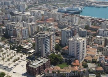 Hapësirat publike/ 3644 denoncime, në krye të listës ankesat për trotuaret dhe ambientet e përbashkëta