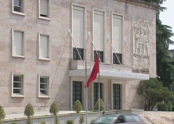 Drafti/Propozohet organizimi i ri, institucionet e varësisë do bashkohen me agjencitë autonome
