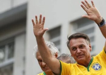 Ish-presidenti Bolsonaro në arrest shtëpie për shpërfillje të drejtësisë