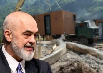“Rilindja Urbane 2.0 do të zgjasë 4 vite”, Rama paralajmëron industrinë e turizmit për çmimet e larta