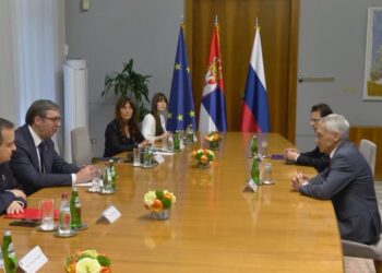 Mesazhi i koduar nga Moska: Kush e njeh Kosovën, nuk do të mbijetojë në Serbi!