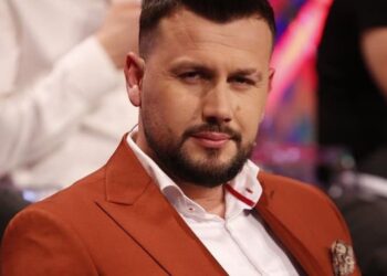 Pamjet e makinës luksoze të shkatërruar, pëson aksident Mevlani i “Përputhen”