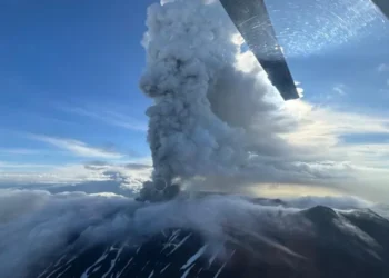 VIDEO / Shpërthen vullkani rus për herë të parë pas më shumë se 500 vjetësh