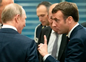 Macron shpërthen ndaj Putin: Është një grabitqar në pragun tonë, që kërkon të hajë për të mbijetuar