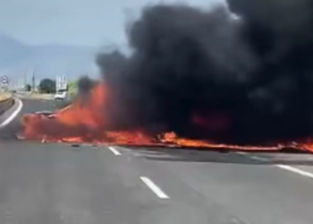 Aksidenti horror në Greqi ku vdiqën 3 shqiptarët, dëshmitari: Po bërtisnin “na nxirrni jashtë”. I pamë me sytë tanë se…