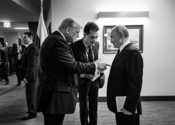 “Qëllimi është gjithmonë paqja”, Ambasada amerikane ndan imazhin historik