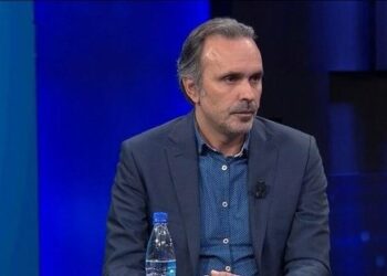 “Pabuksa” – Racizmi i shqiptarëve kundër turistëve