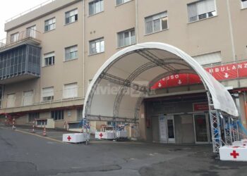Shokohet Sanremo, një 41-vjeçar shqiptar sulmon dy infermiere dhe vandalizon urgjencën spitalore