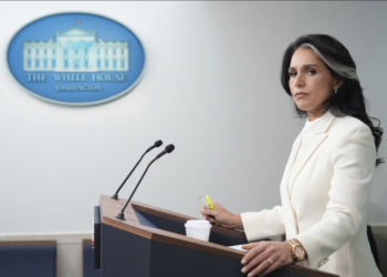 Administrata Trump u heq lejet e sigurisë 37 zyrtarëve aktualë dhe ish-qeveritarëve