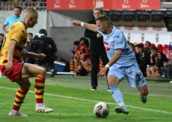 Shkëndija dhe Drita pranë historisë, Dinamo “shkërmoqet” në Poloni