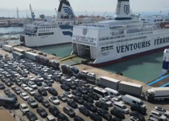 Fluks i lartë në dalje nga Porti i Durrësit, bien shifrat e pasagjerëve në hyrje të vendit