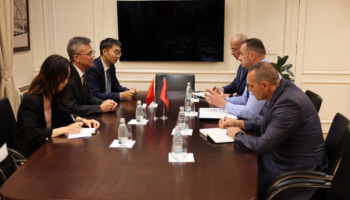 Proda takim me përfaqësuesin e Ambasadës së Kinës: Ura të reja bashkëpunimi në luftën kundër krimit