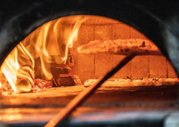 Detektivët sekretë të picës napolitane: Si e ruan Italia “shenjtërinë” e një recete botërore