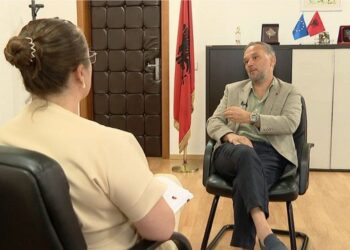 “49 mijë dosje te Përmbarimi”/ Kreu i institucionit:  Një pjesë do të fshihen dhe nuk do të ekzekutohen