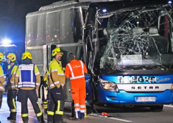Autobusi nga Kosova përplaset me kamionin në Gjermani, 30 të plagosur