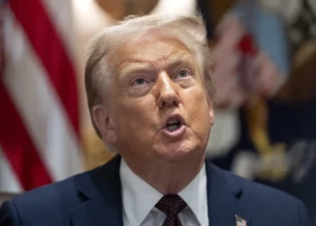 Sondazhet: Popullariteti i Trump rritet me fokusin te krimi, ndërsa qasja ndaj emigracionit dobësohet