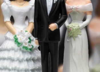 Bigamia, vepër penale sipas Kodit të ri/ Avokati: E tepruar! As morale, as etike
