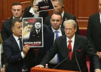 Pse Berisha e quajti shpallje lufte ndaljen e sherrit nga Rama?