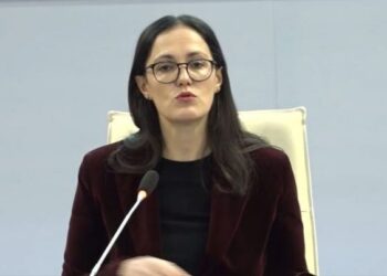 Ibrahimaj: Nga janari 2026 paga minimale arrin në 500 euro, biznesi nuk do të ketë kosto shtesë