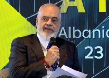 “Diella do të shërbejë dhe qytetari është shefi”, Rama në Vjenë: Prokurimet publike me IA, hap i madh