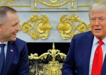 Presidenti polak zbulon diskutimin me Trump: Ofroi siguri për ne…