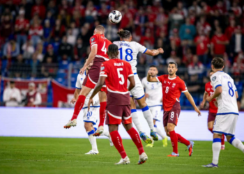 Kosova thyhet në Bazel, Zvicra luan vetëm 45 minuta
